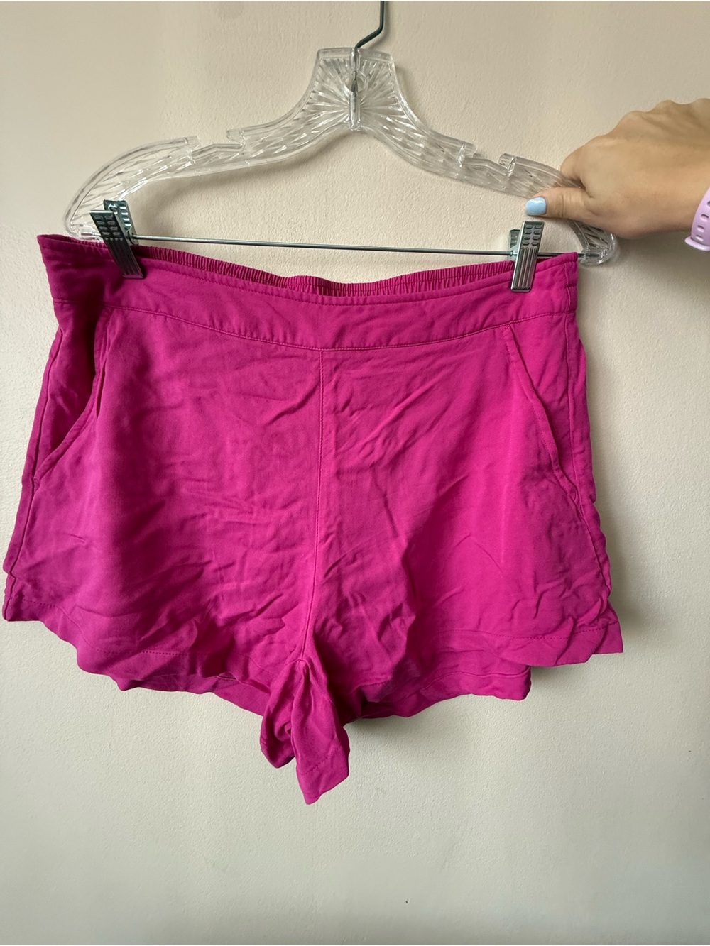 Old Navy Women's Bright Fuchsia Playa Shorts